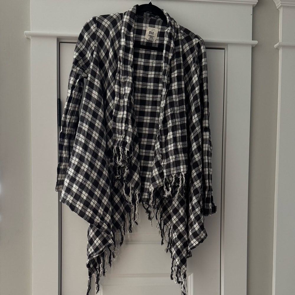 Billabong women’s plaid fringe cardigan size Small
